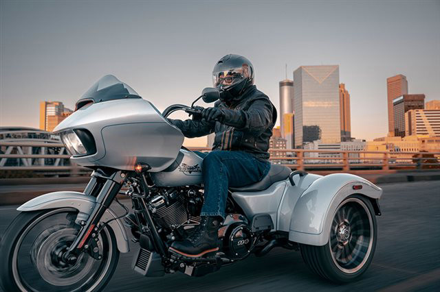 Road Glide® 3