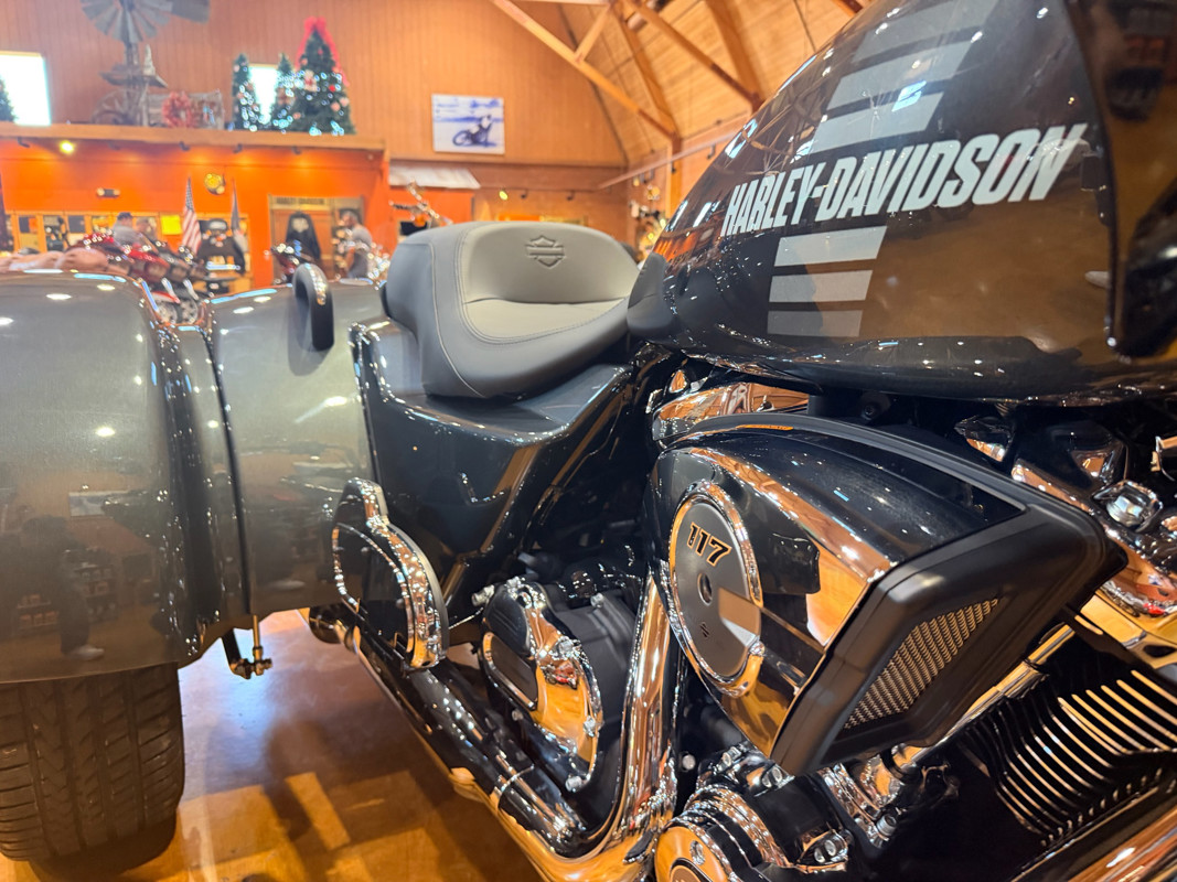 Road Glide® 3