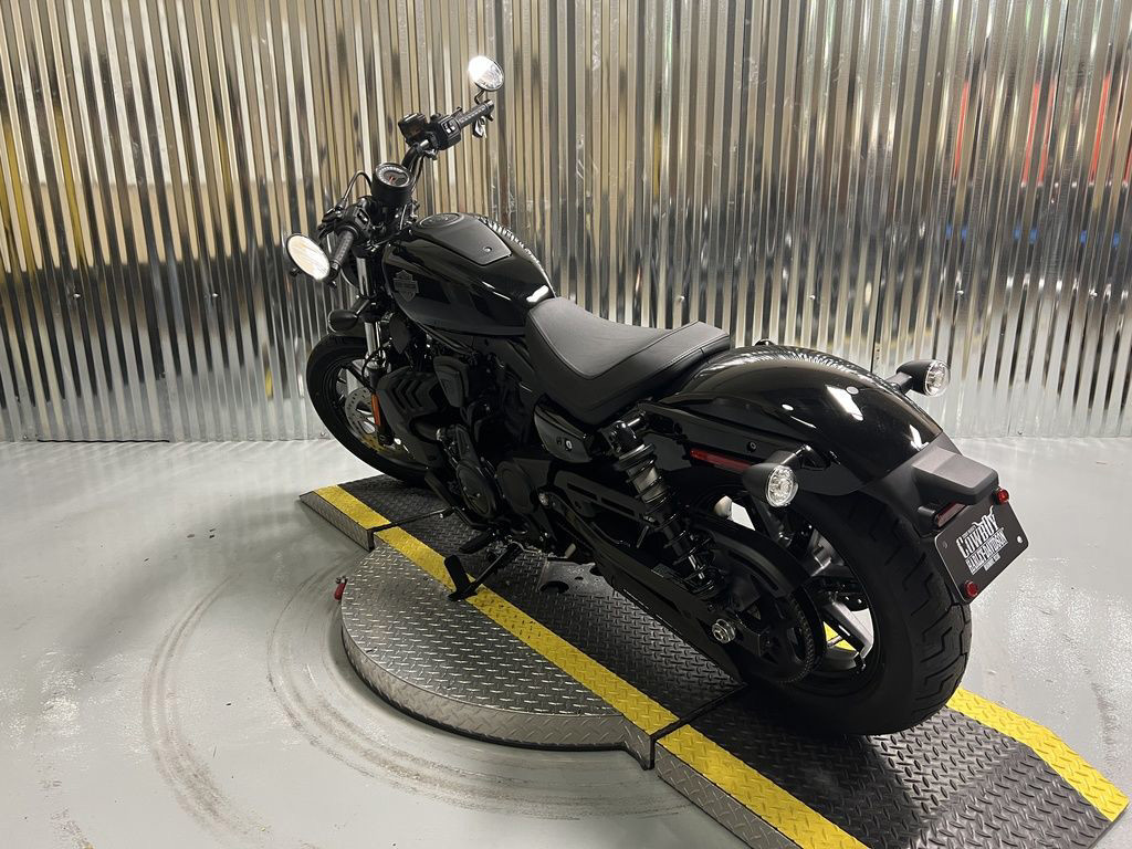 Nightster