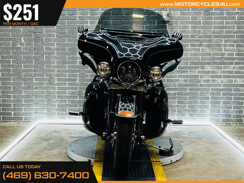 Electra Glide® Ultra Limited® Low