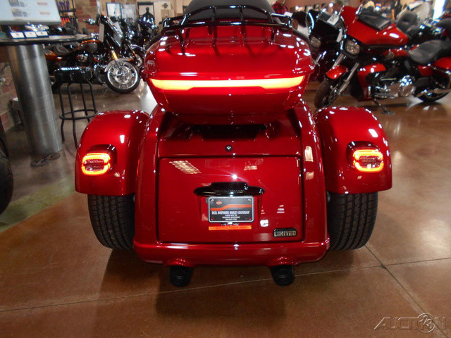 Street Glide® 3 Limited