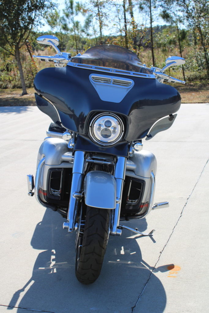 CVO® Street Glide®