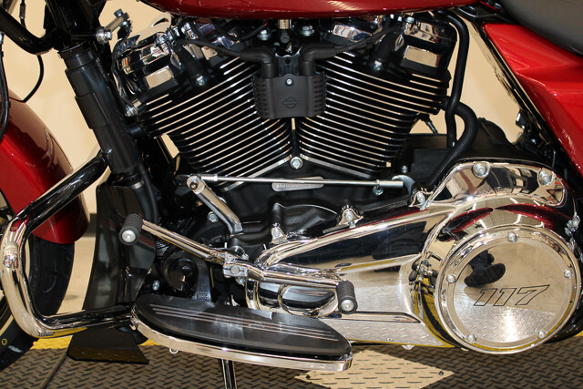 Road Glide®