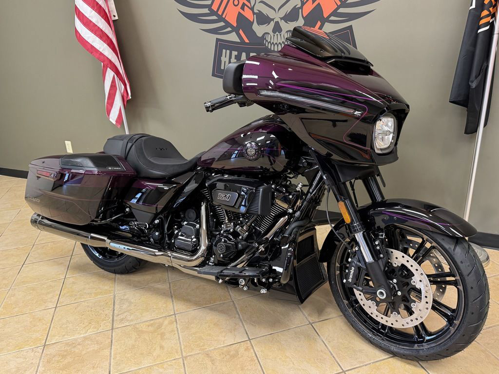 CVO® Street Glide®