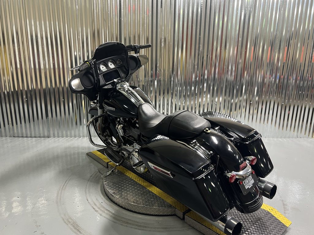 Street Glide®