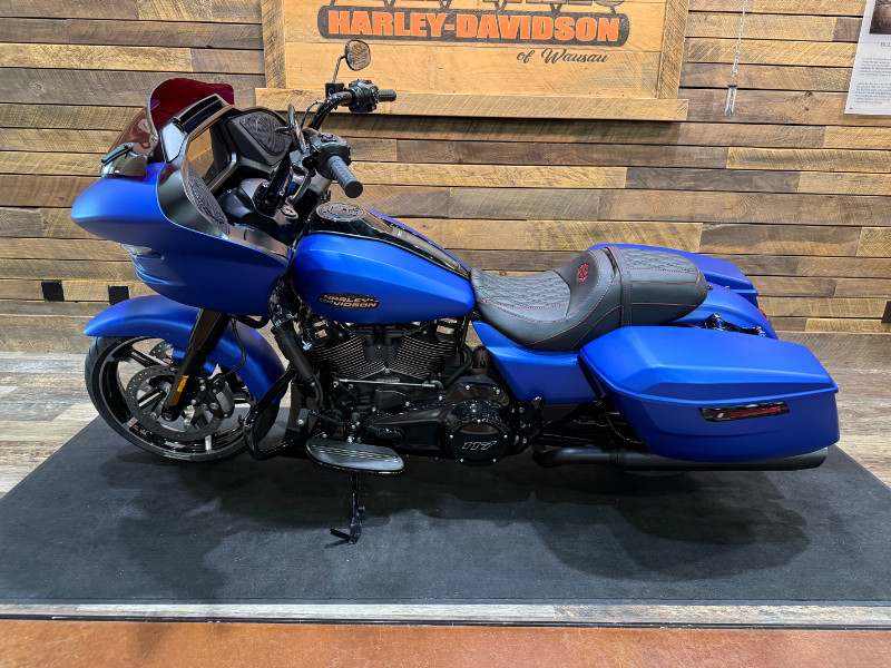 Road Glide®