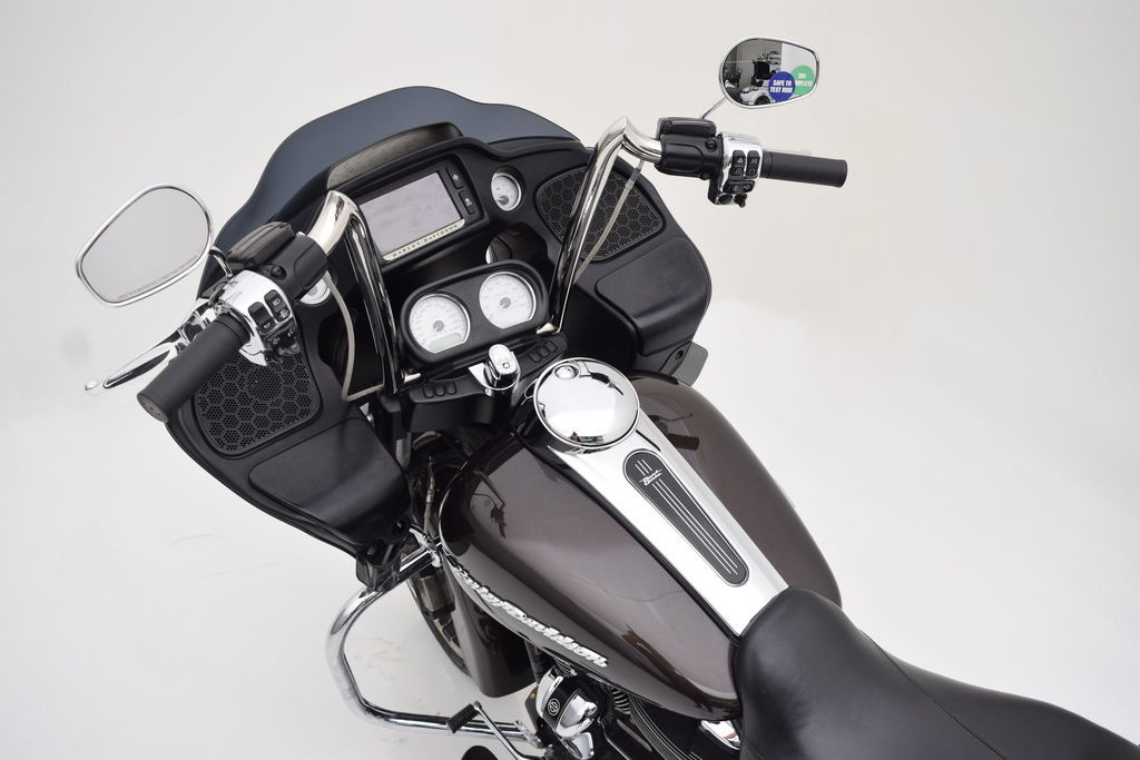 Road Glide®