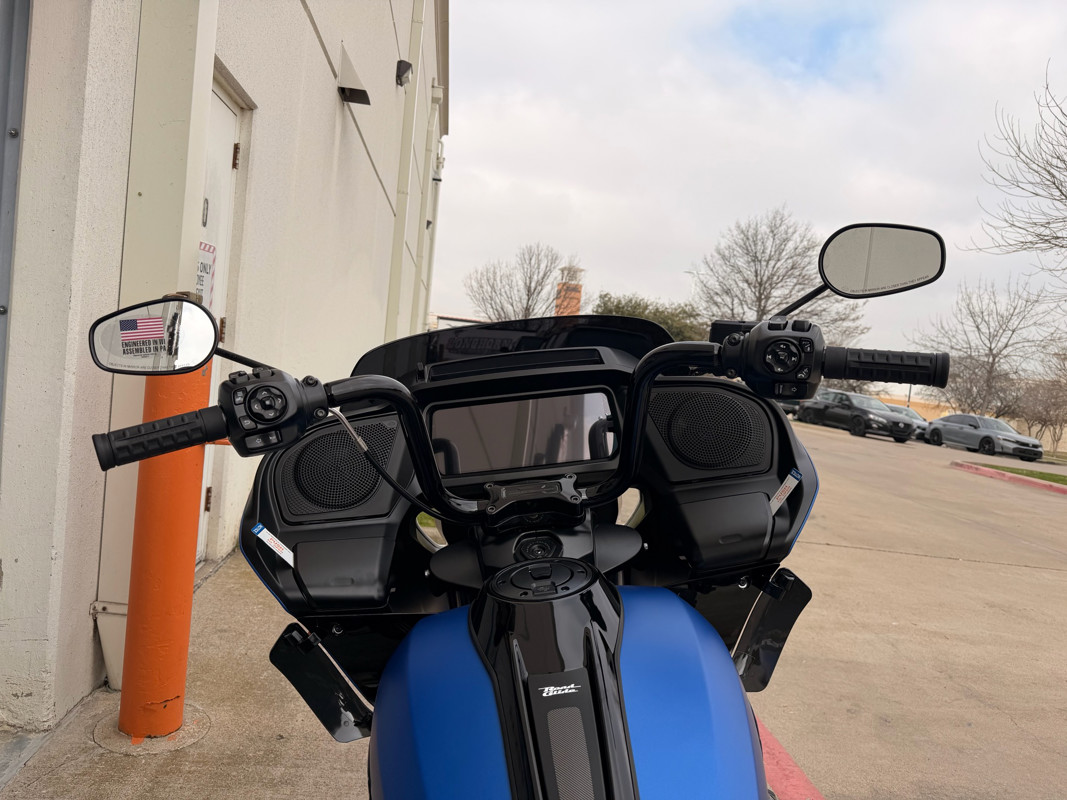Road Glide®