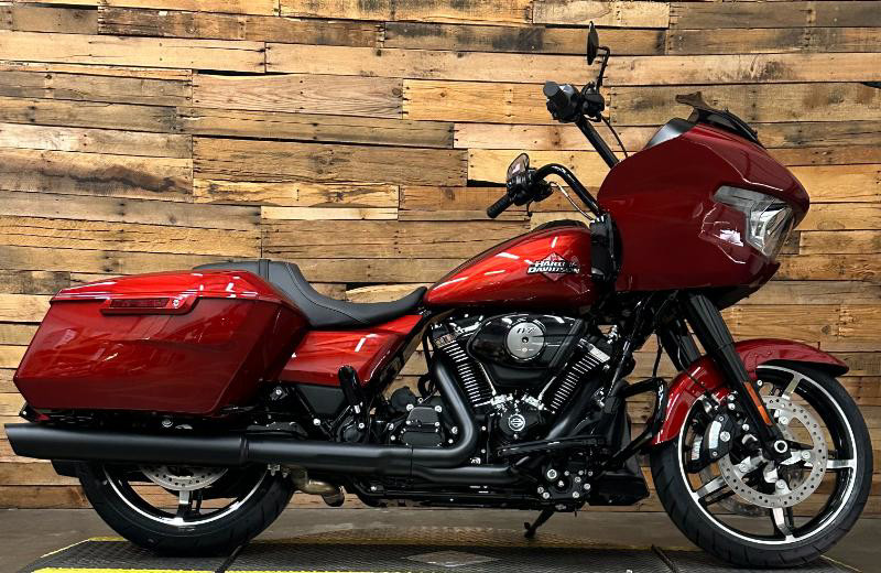 Road Glide®