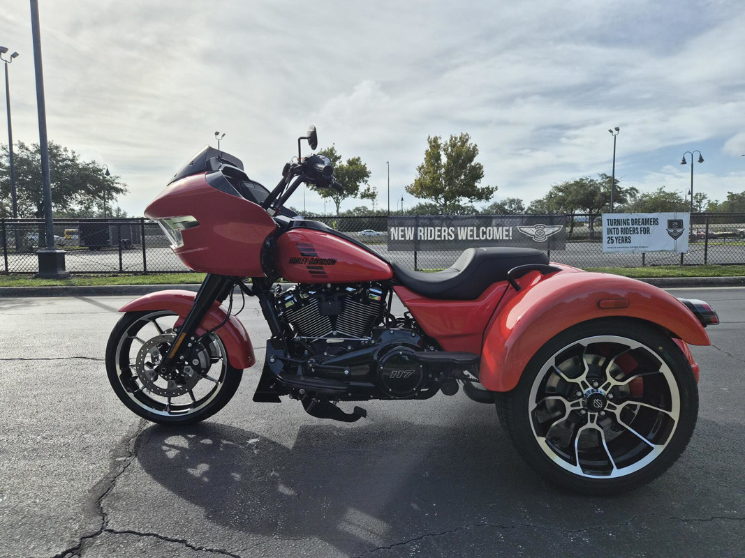 Road Glide® 3
