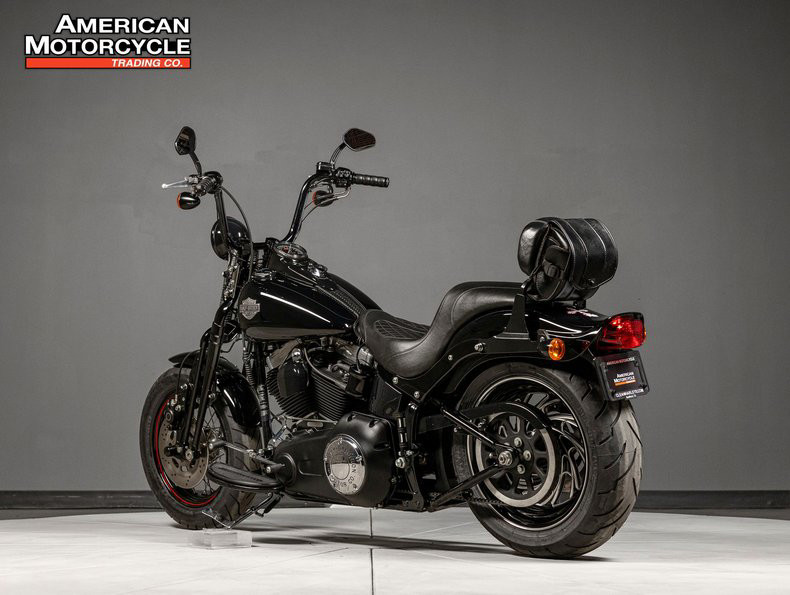 Softail® Cross Bones™