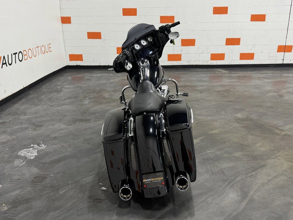 Street Glide® Special