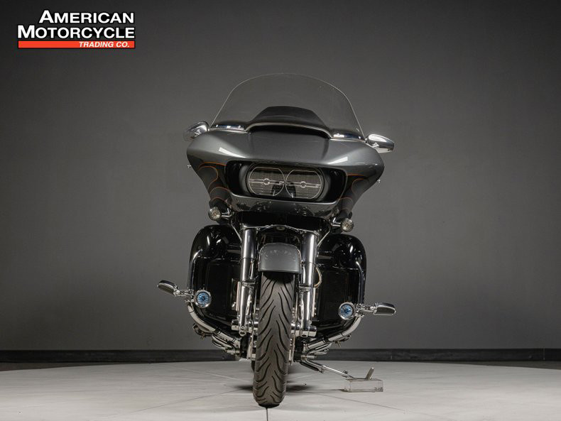 CVO® Road Glide® Ultra