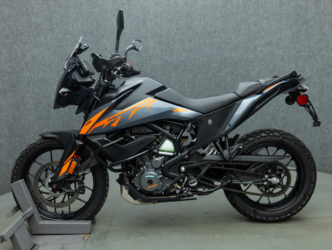 390 Adventure