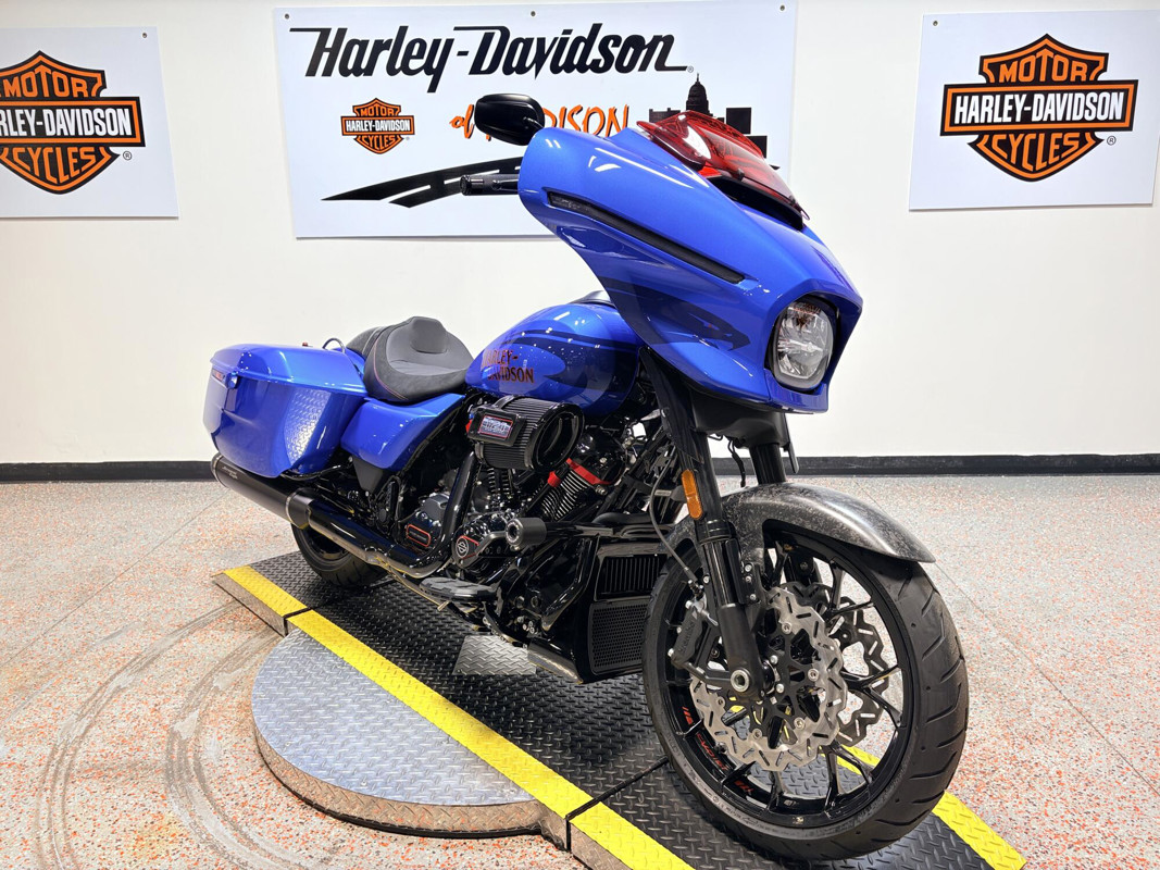 CVO® Street Glide® ST