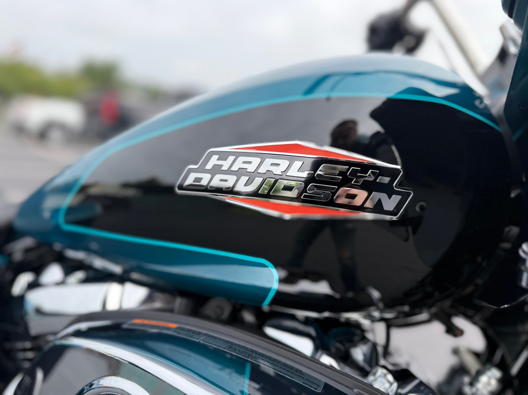 Road Glide®