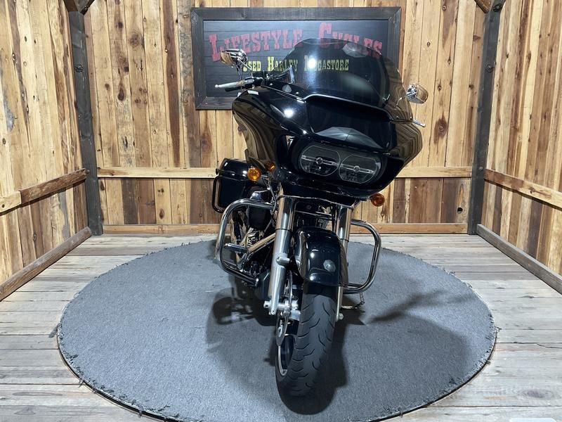 Road Glide®