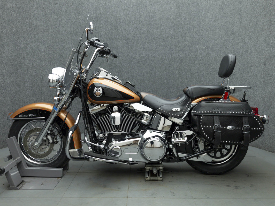 Heritage Softail® Classic Anniversary