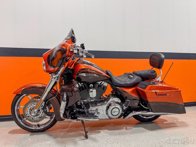 CVO® Street Glide®