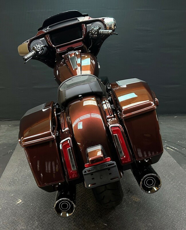 CVO® Street Glide®