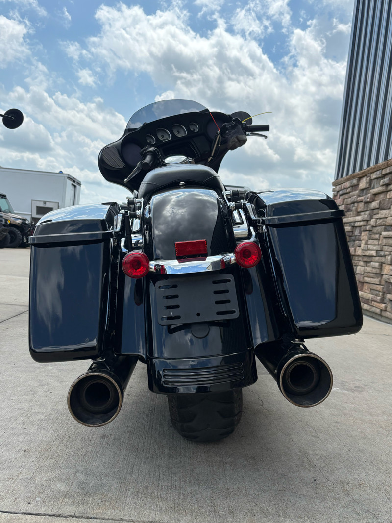 Street Glide®