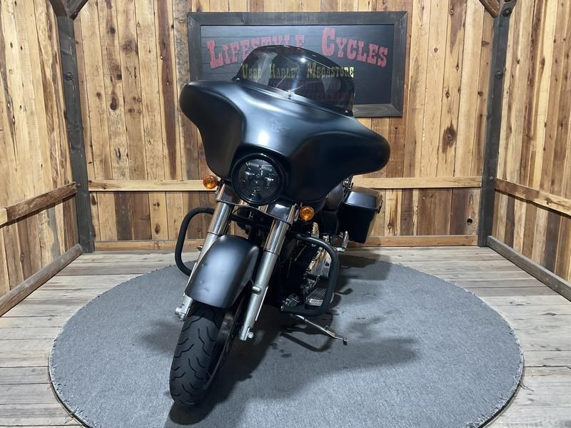 Street Glide®