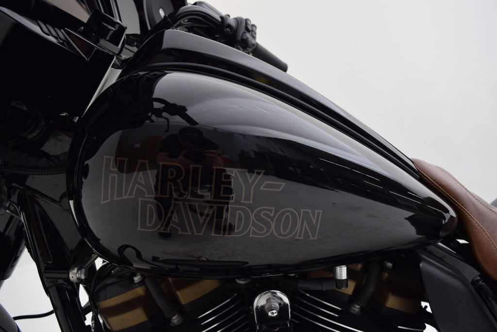 Street Glide® ST