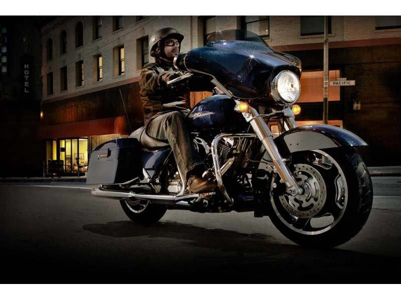 Street Glide®