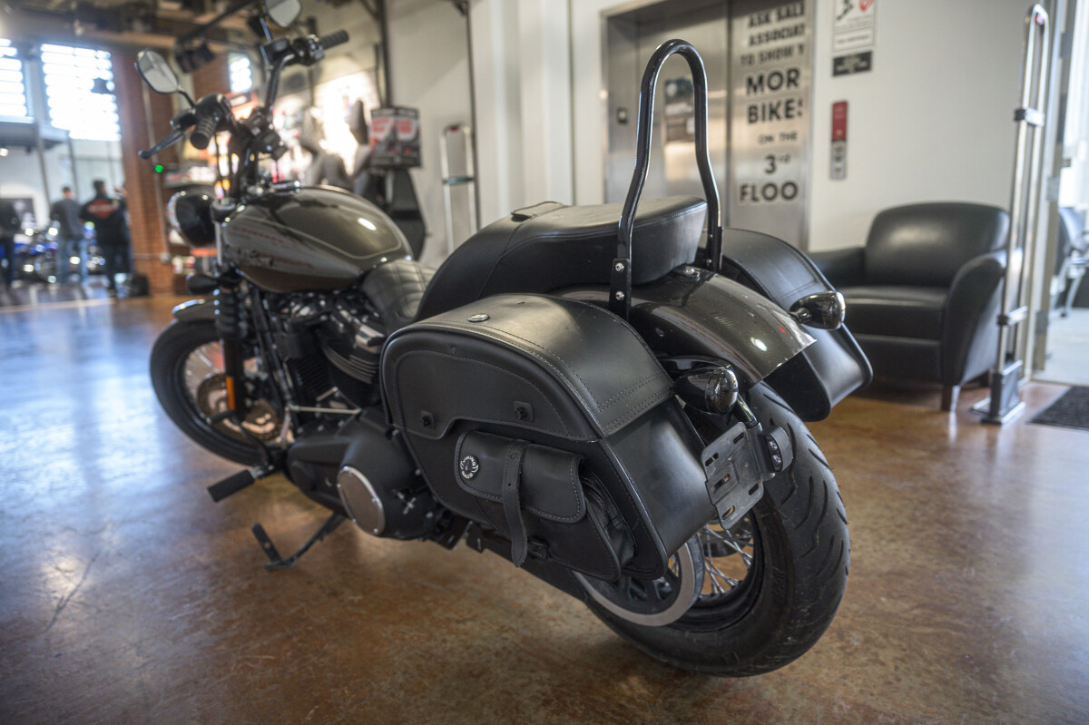 Street Bob®