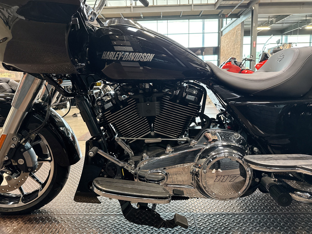 Road Glide® 3