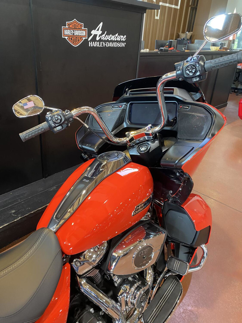Road Glide®