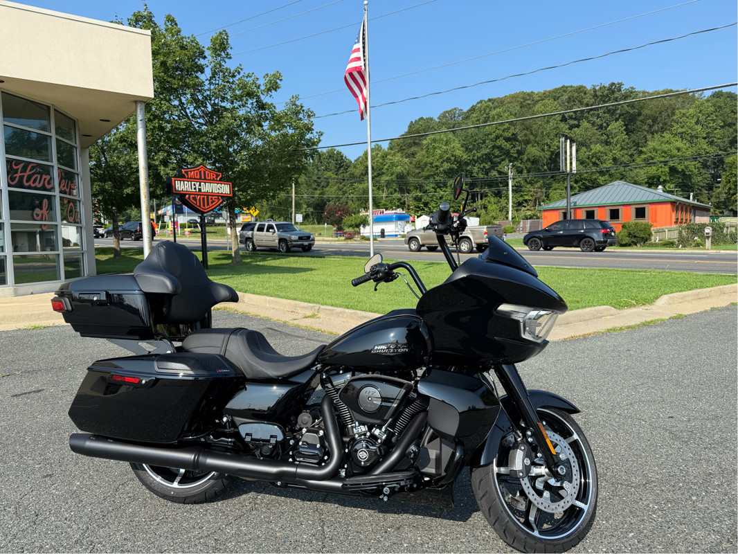 Road Glide®