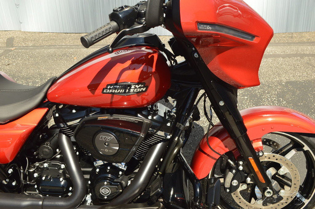 Street Glide®