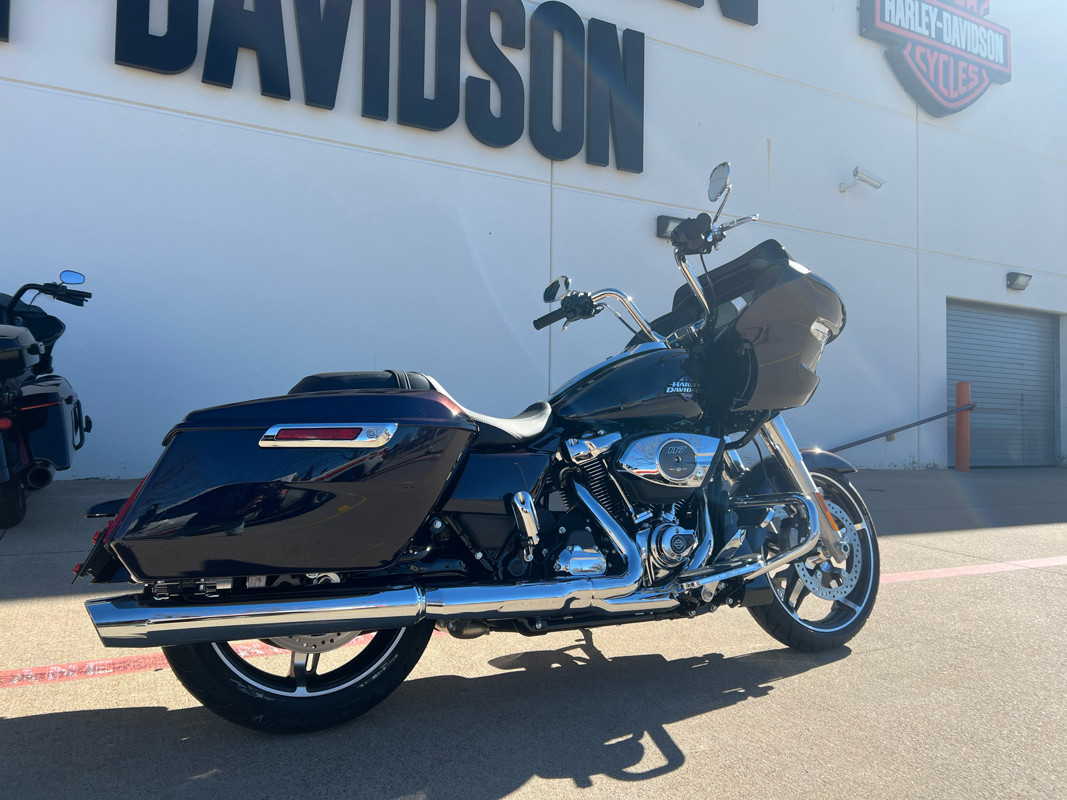 Road Glide®