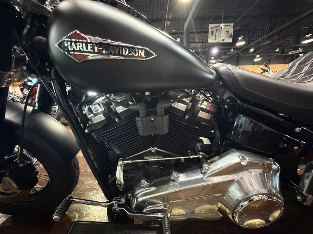 Softail® Slim®