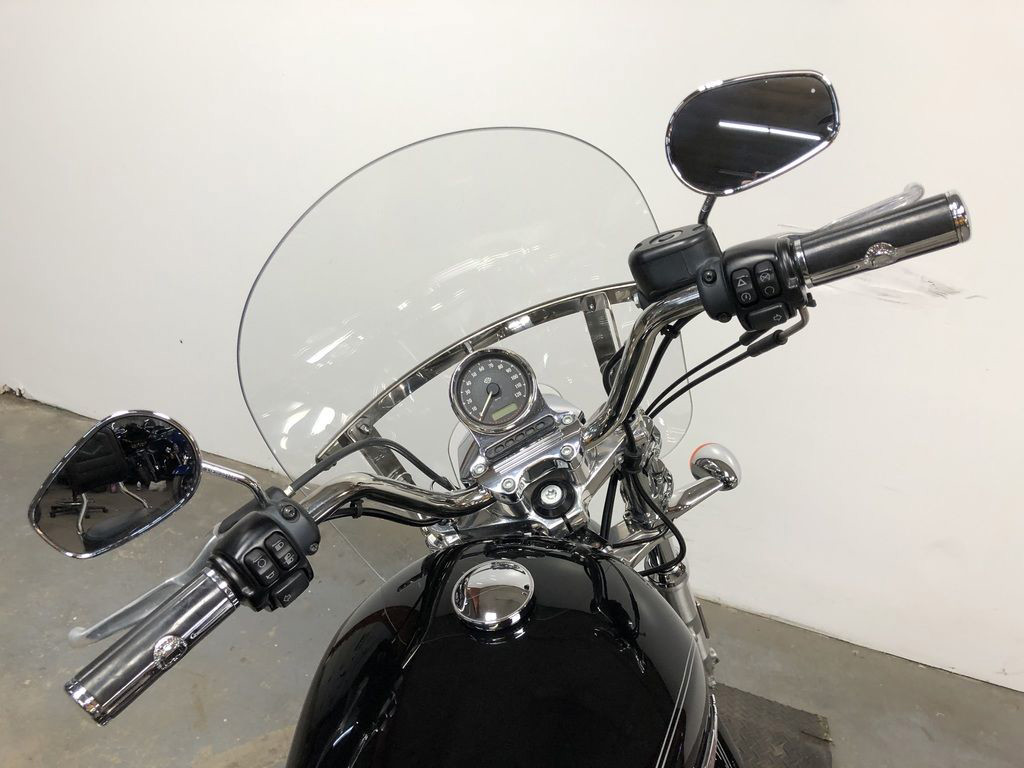 Sportster® SuperLow® 1200T
