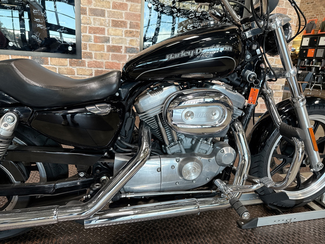 Sportster® SuperLow®