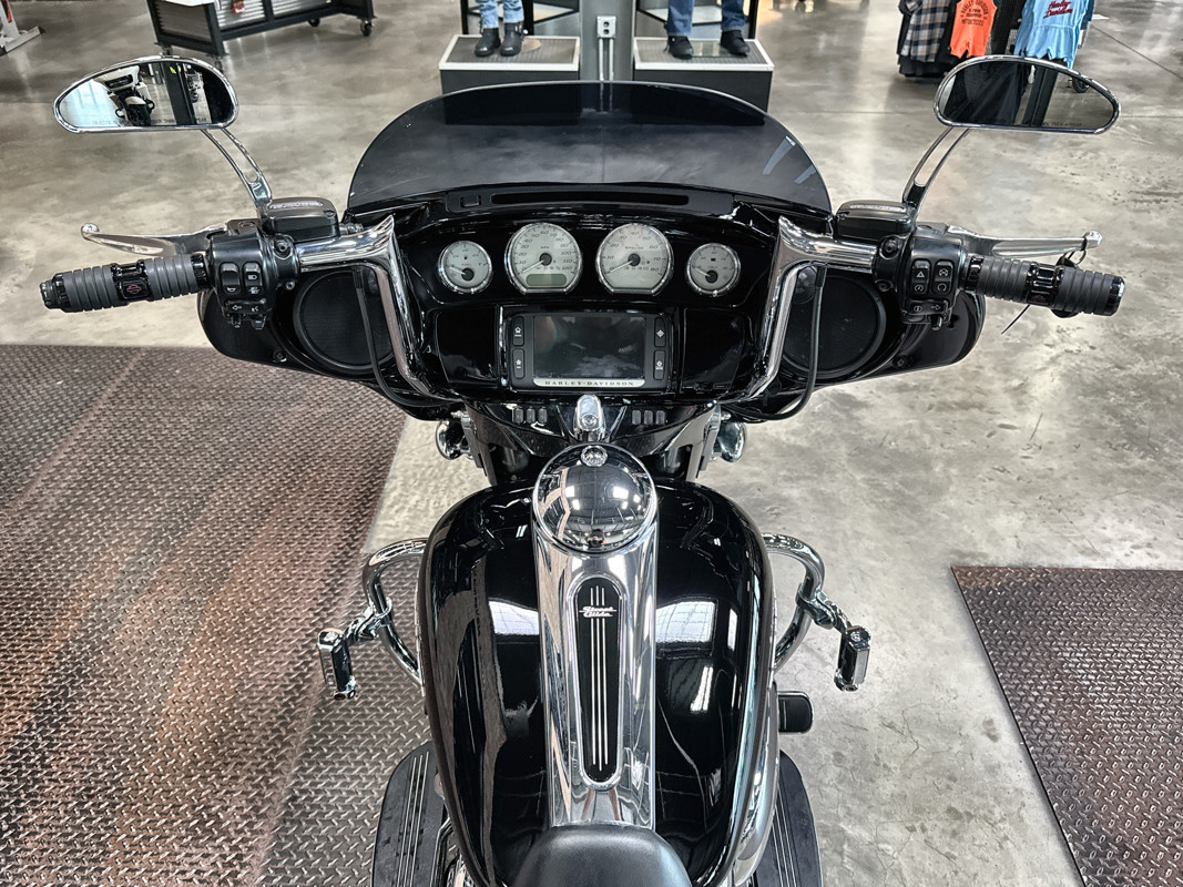 Street Glide® Special