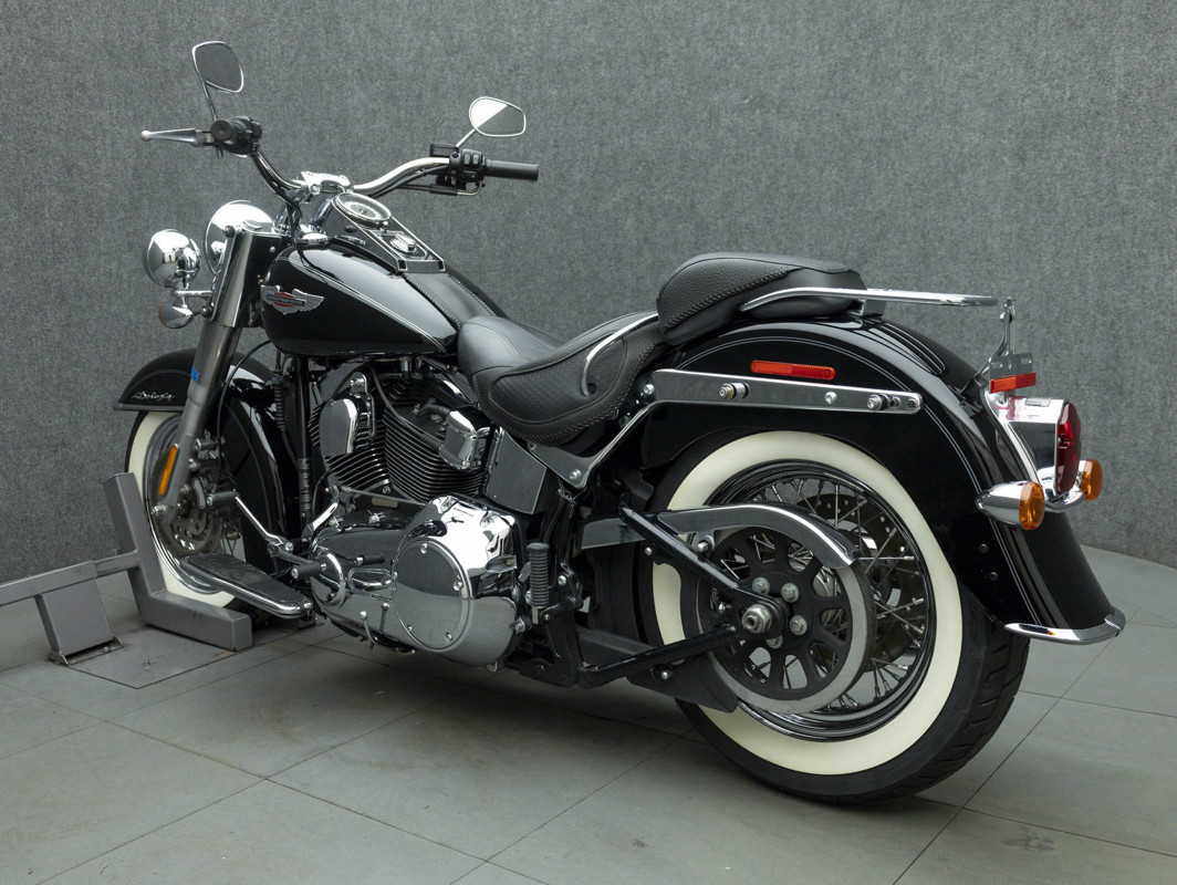 Softail® Deluxe
