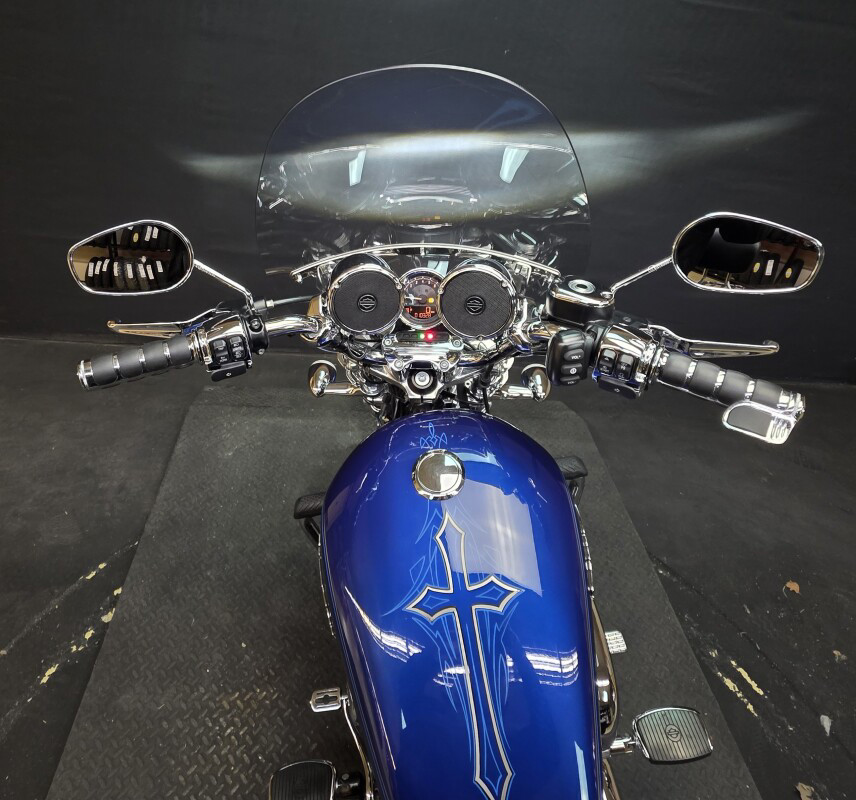 Sportster® SuperLow® 1200T