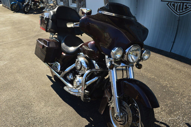 Street Glide®