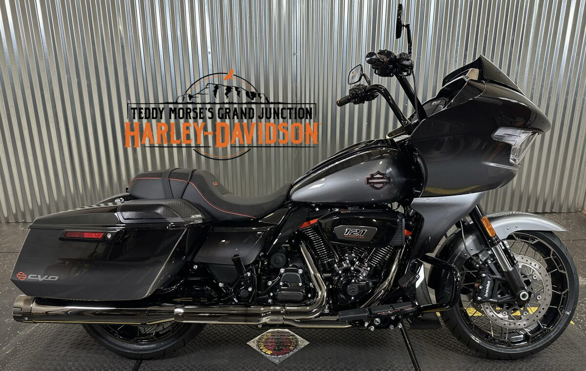 CVO® Road Glide®