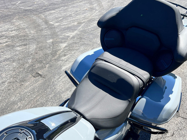 Street Glide® Limited