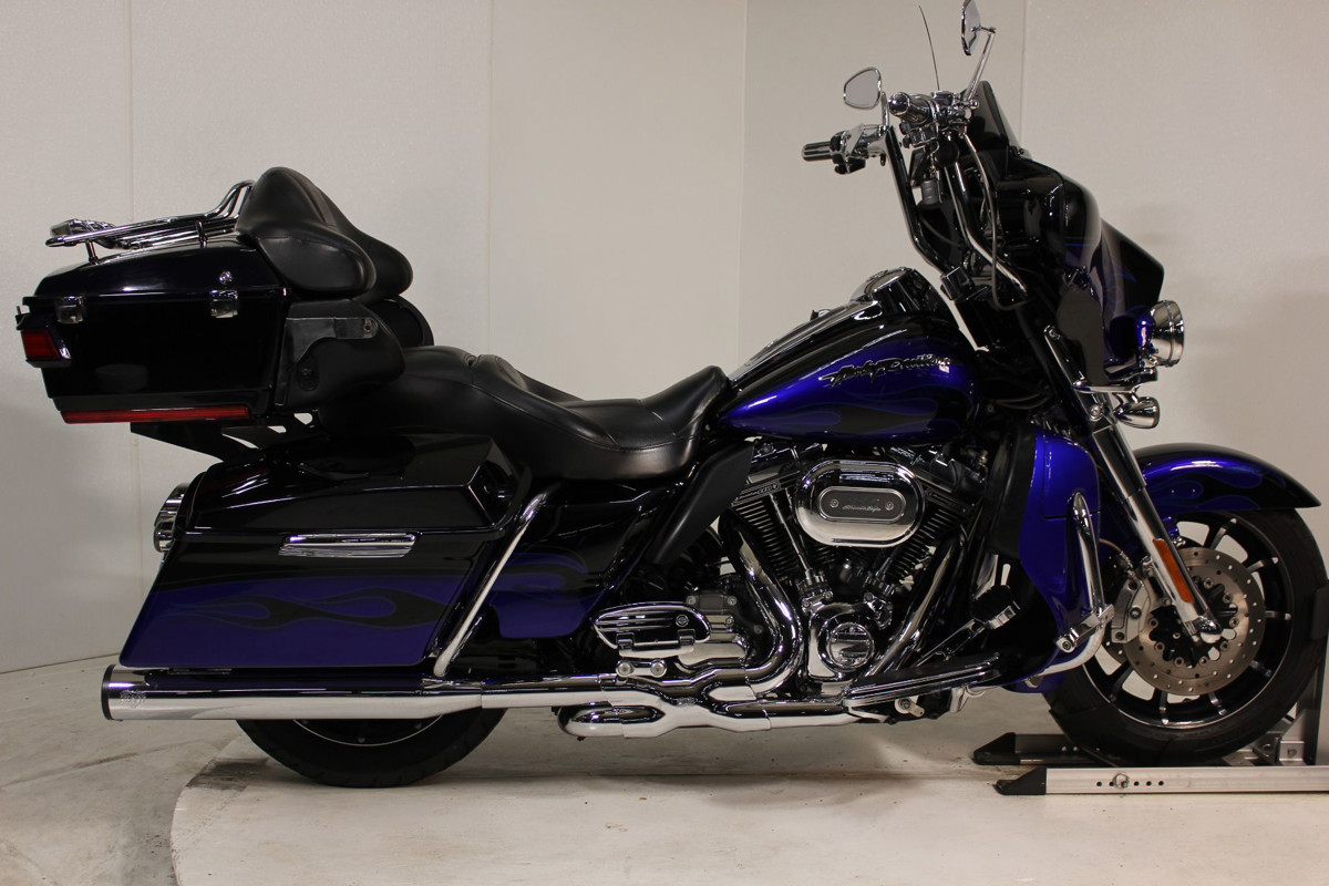CVO® Ultra Classic Electra Glide®