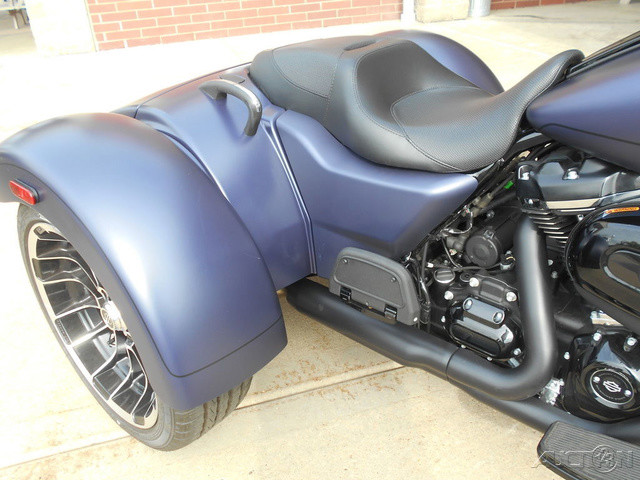 Road Glide® 3