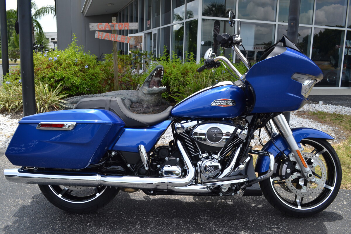 Road Glide®