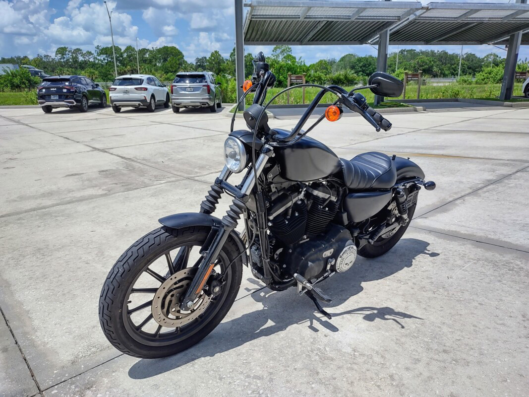 Sportster® Iron 883®