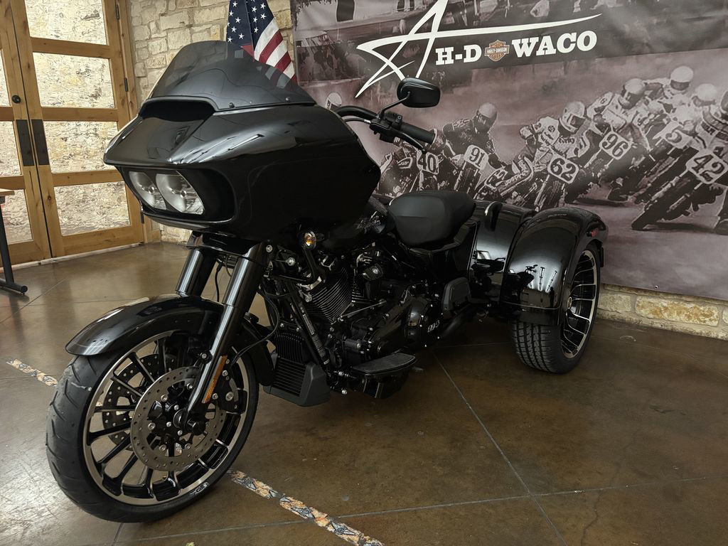 Road Glide® 3