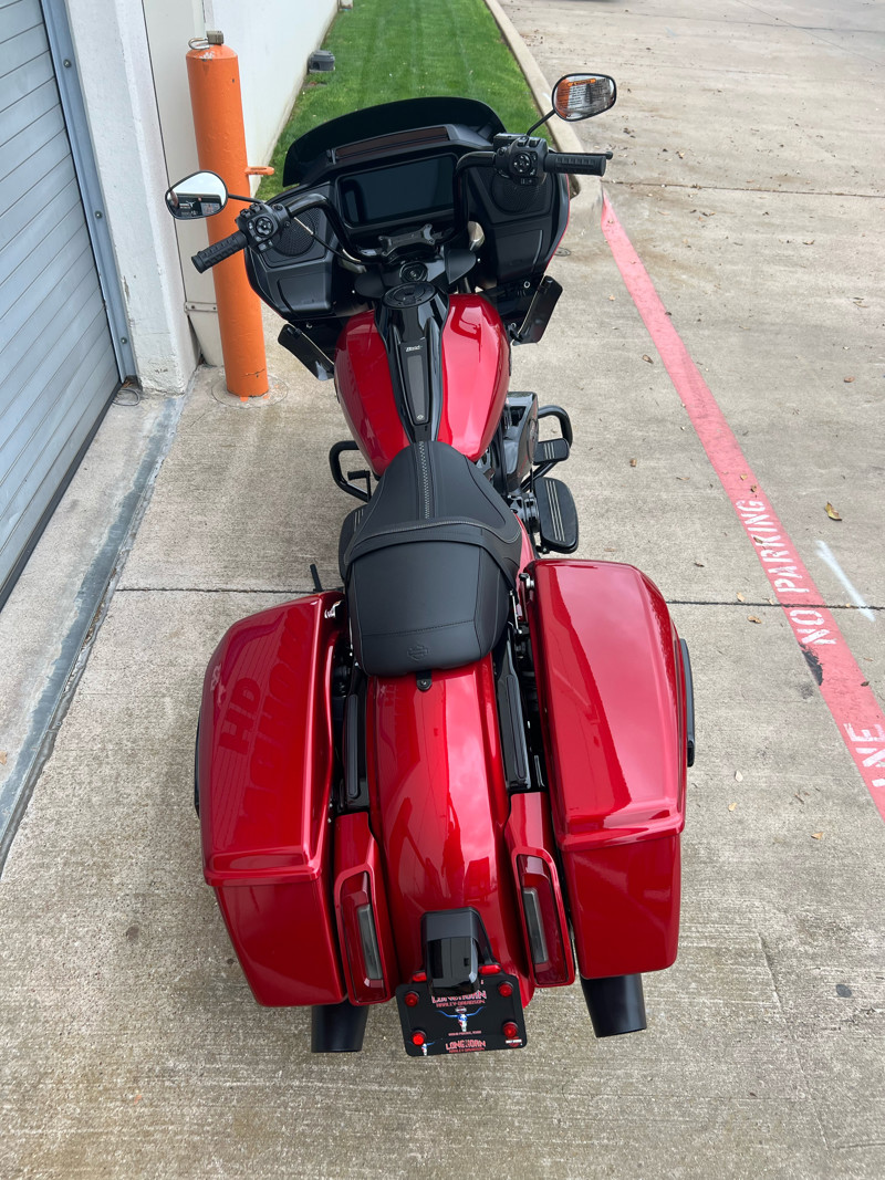 Road Glide®