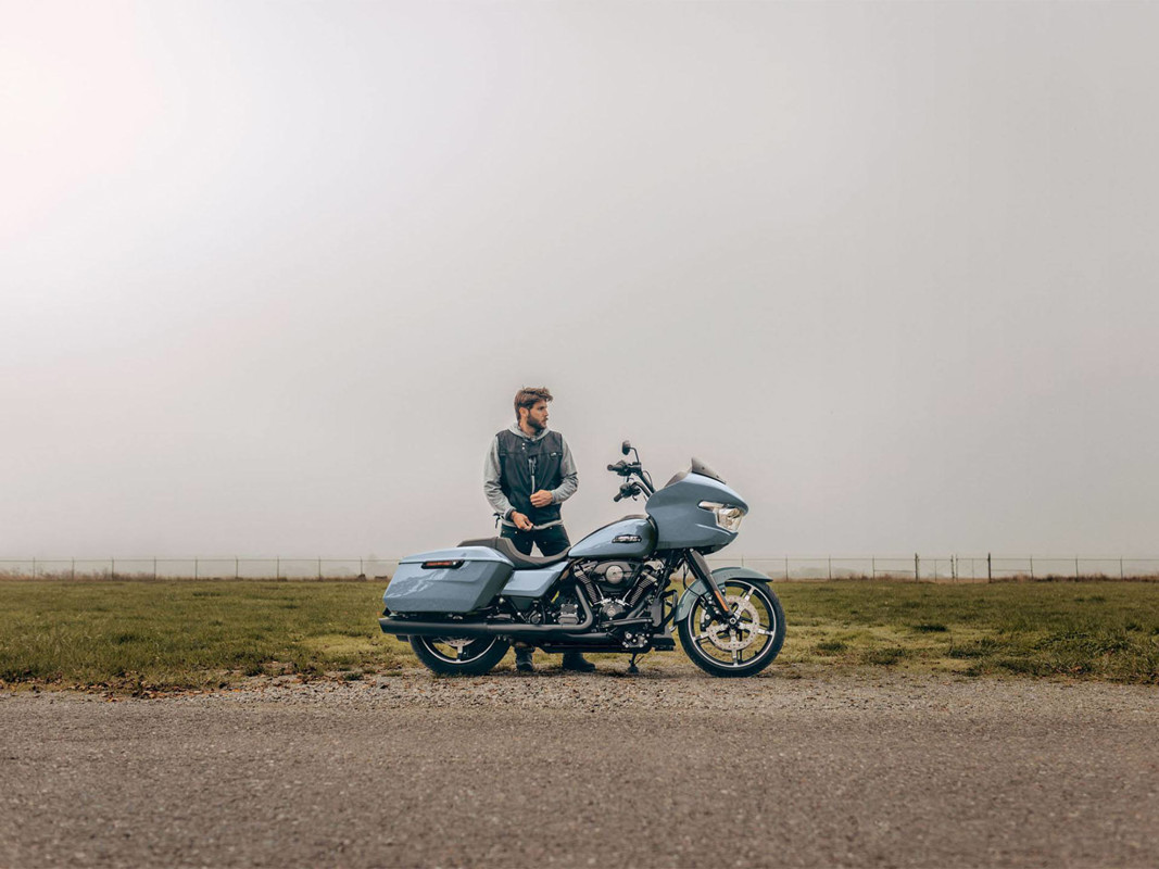 CVO® Road Glide®